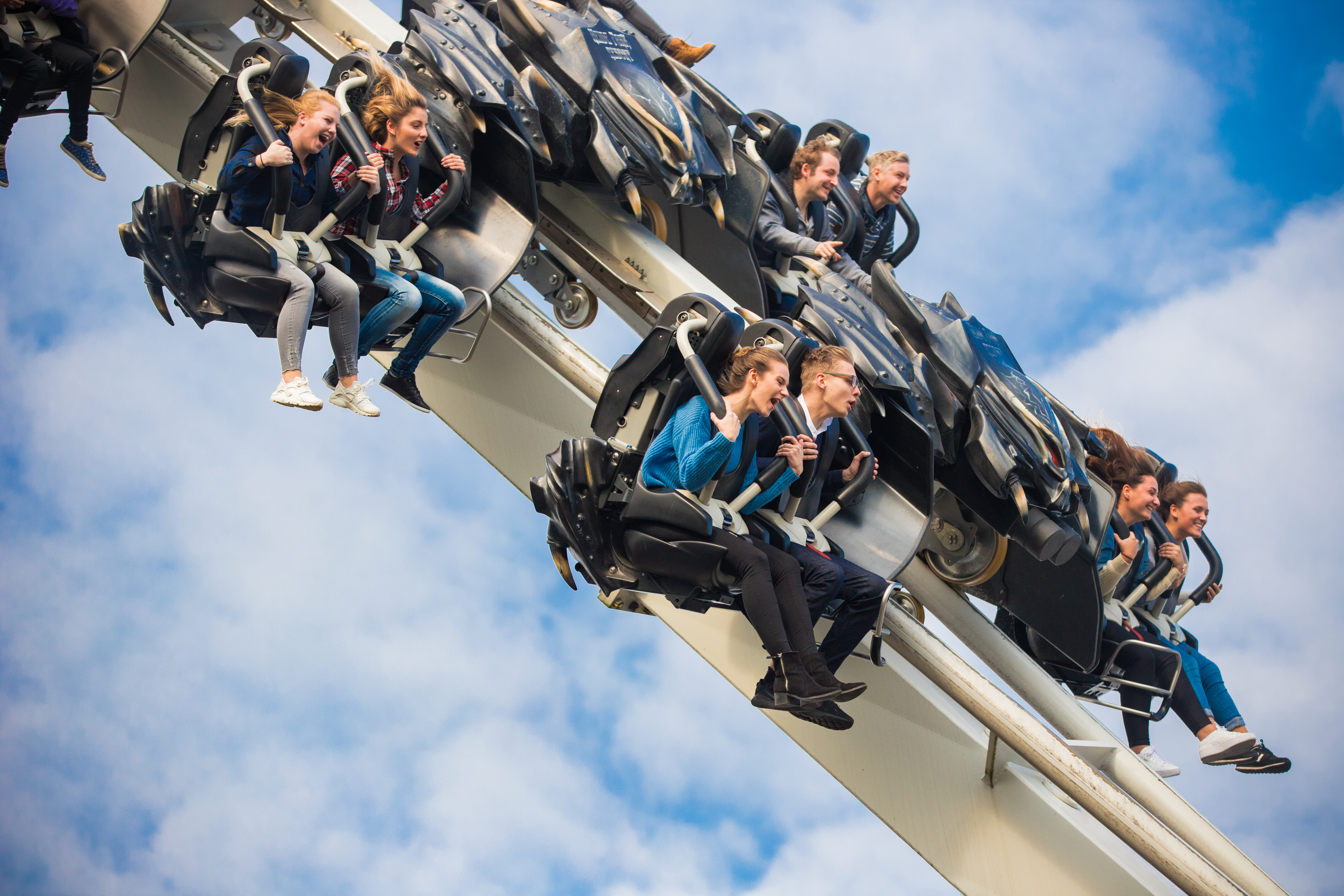 Wing Coaster Flug der D monen Heide Park Resort