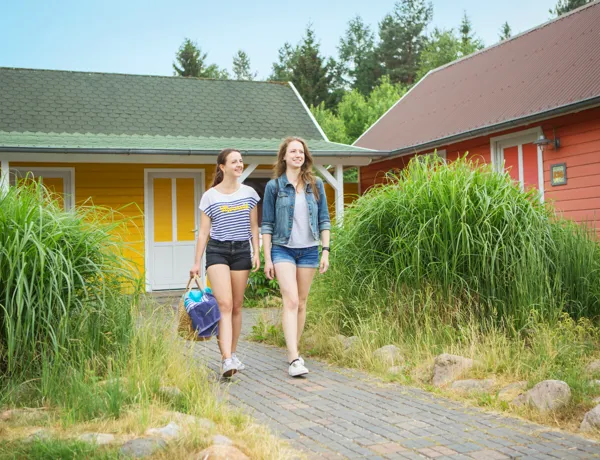 Heide Park Resort Holiday Camp Außenansicht 002